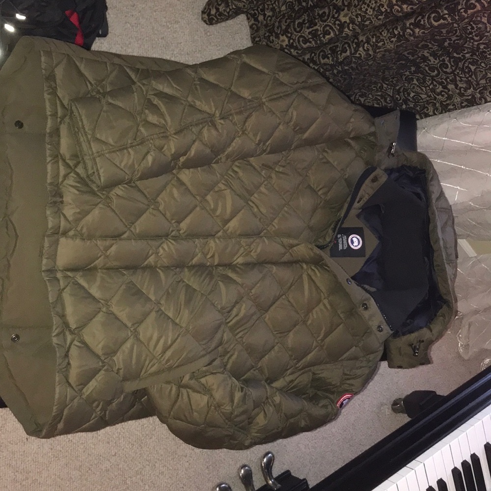 Canada Goose